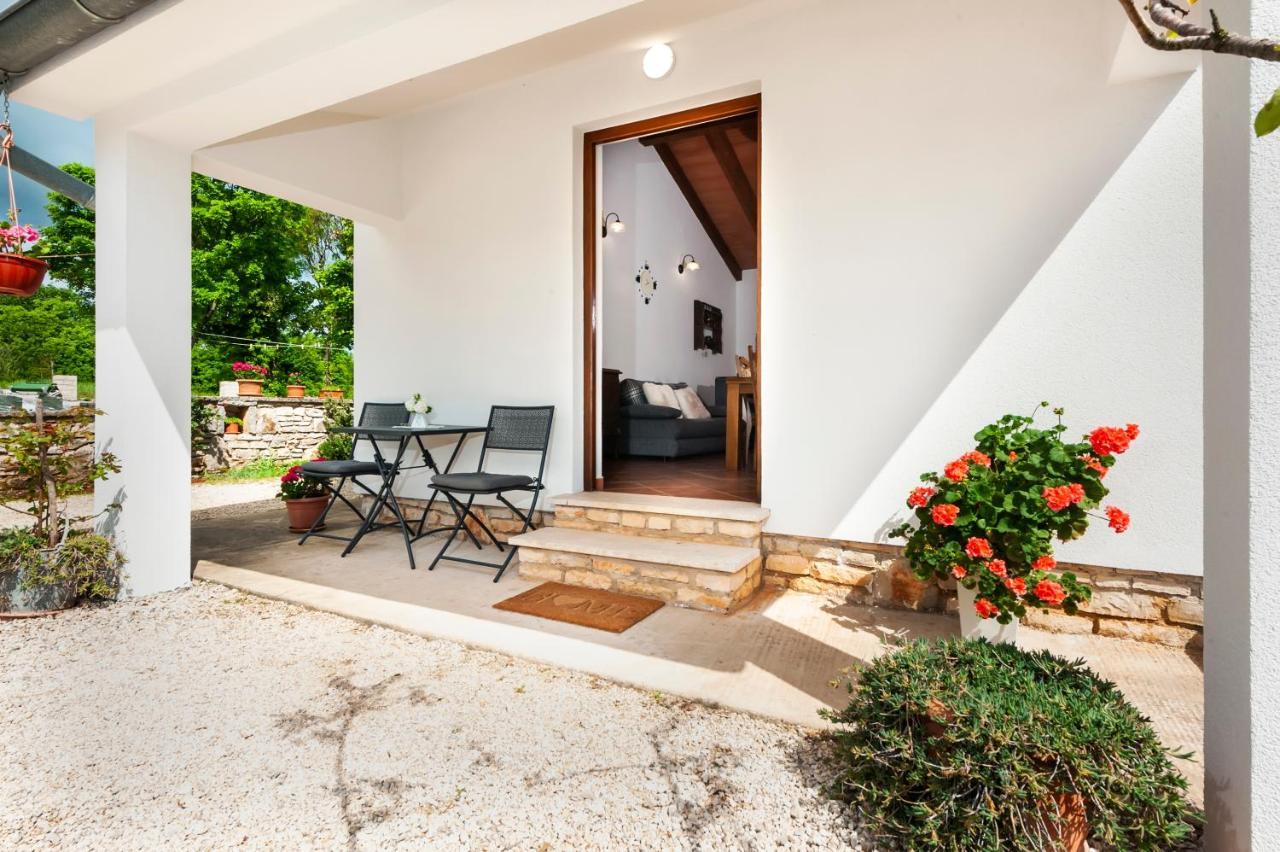Ferienwohnung House Ulika Bale Exterior foto