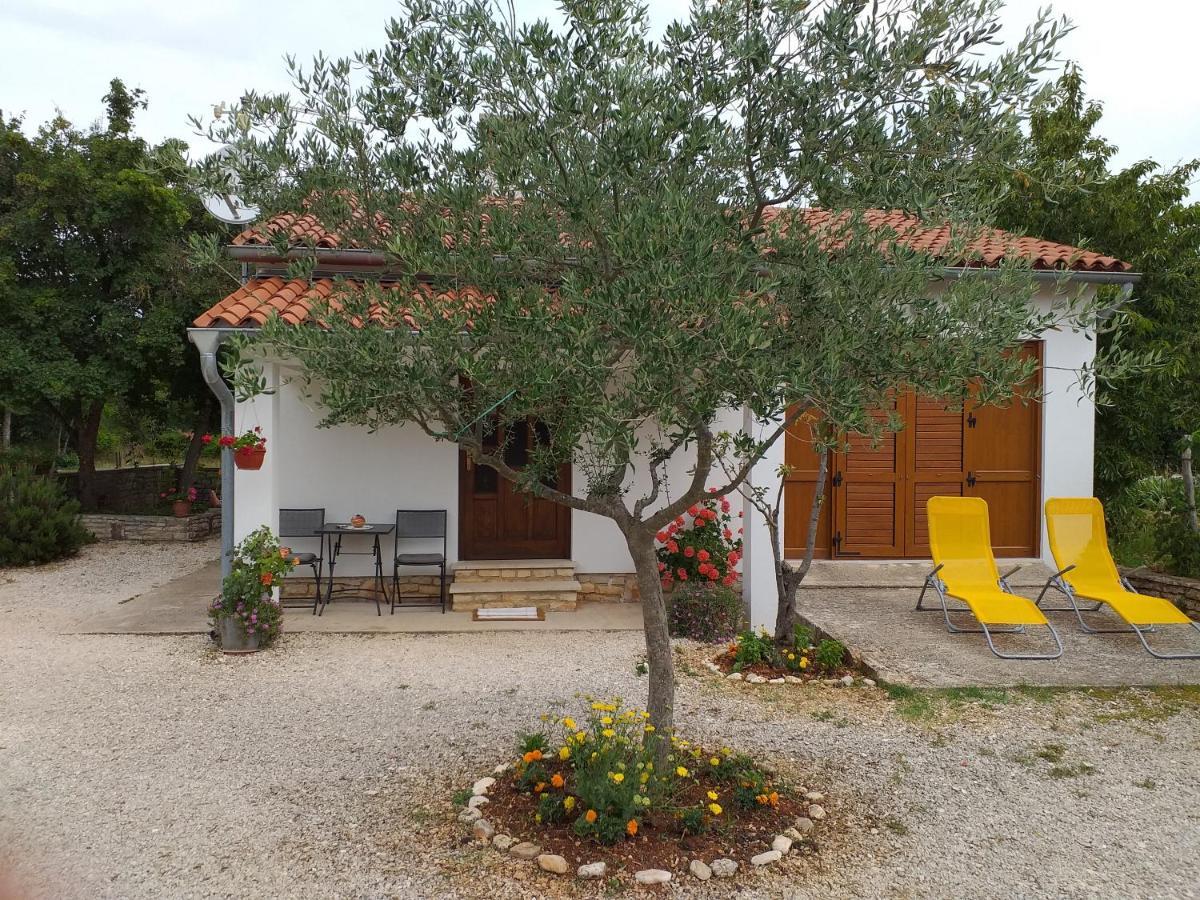 Ferienwohnung House Ulika Bale Exterior foto